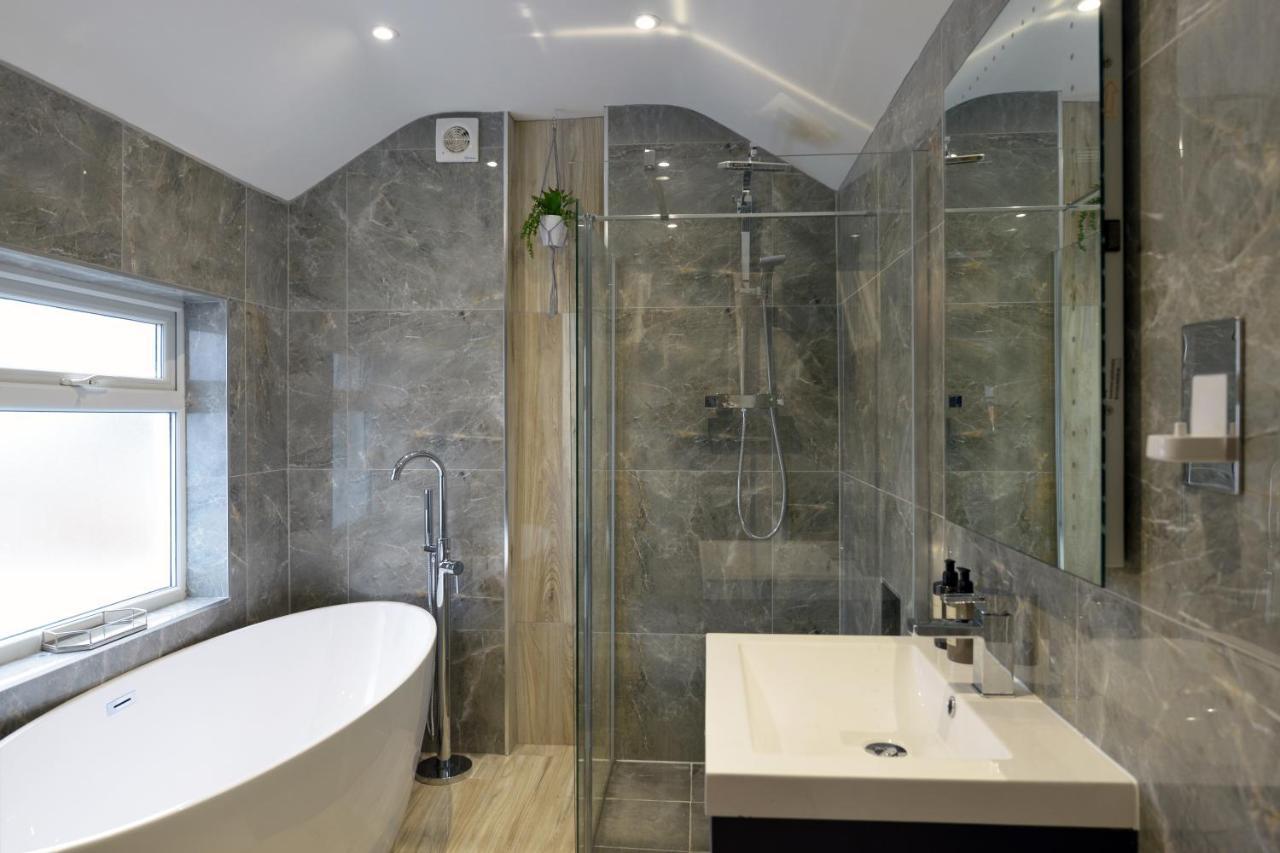 Outstanding Modernised 3/4 Double Bedroomed House Littlehampton Bagian luar foto